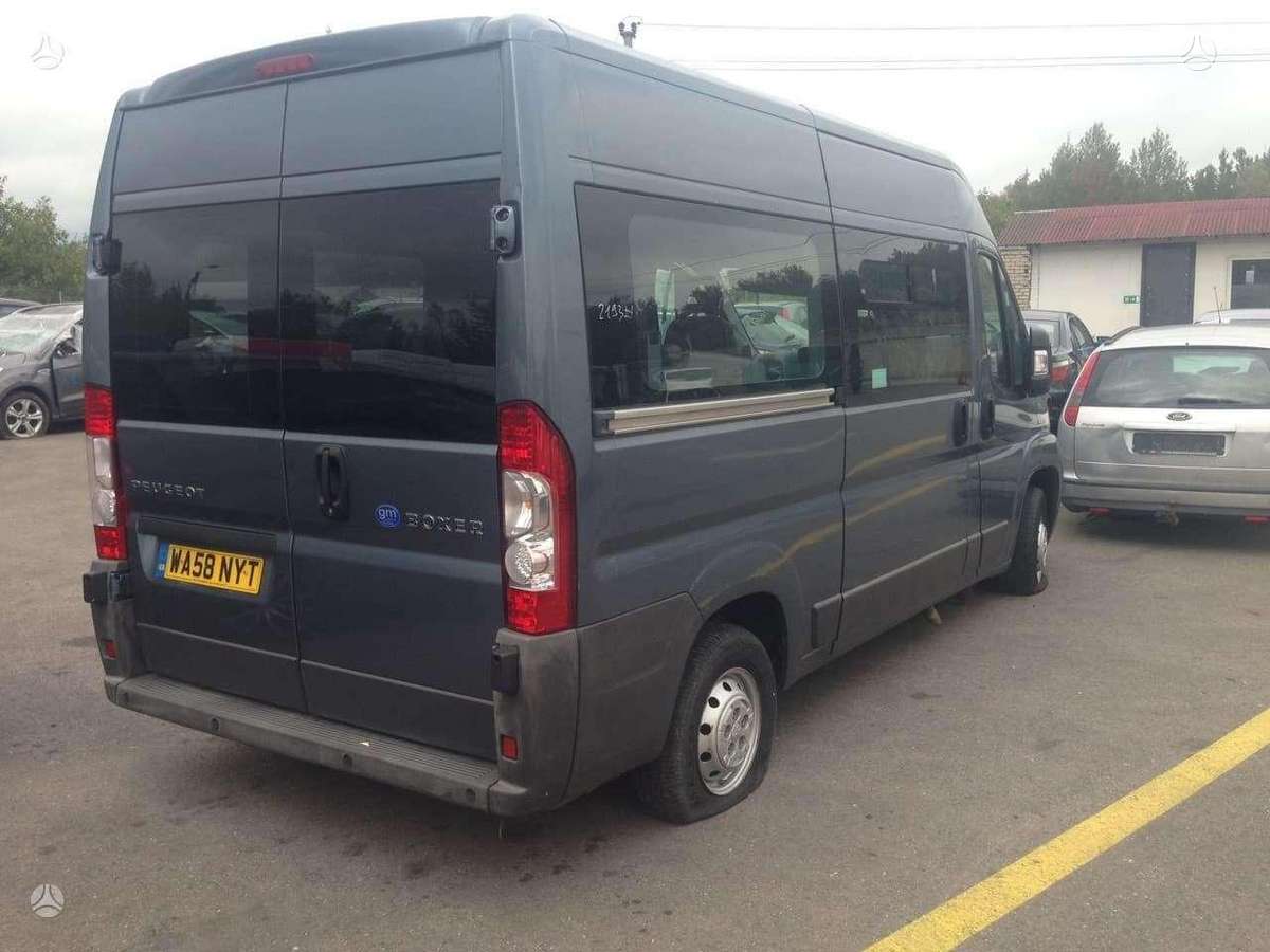 Peugeot BOXER, passenger vans