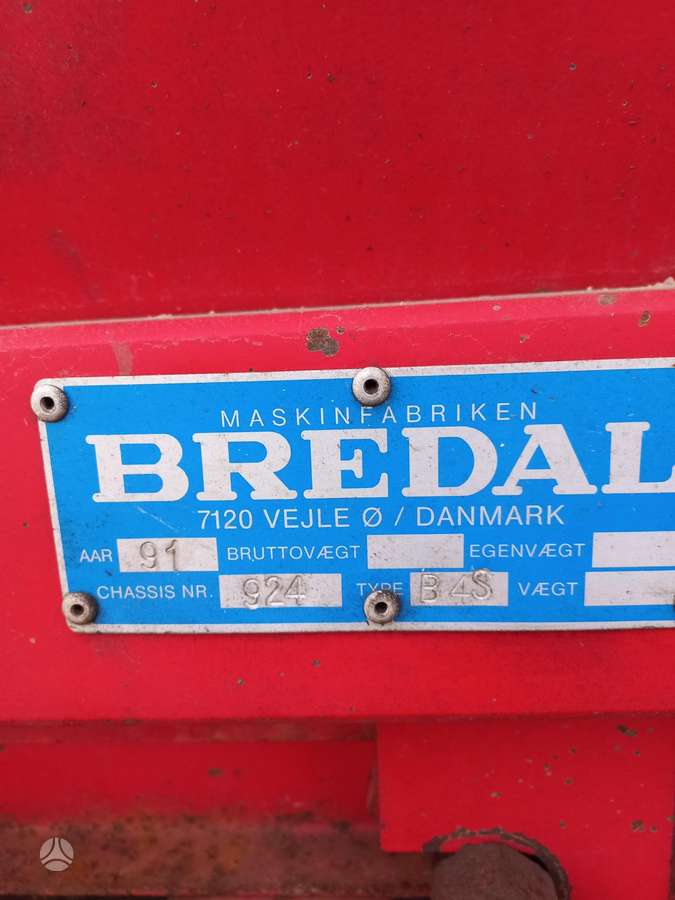 Bredal B4, barstytuvai
