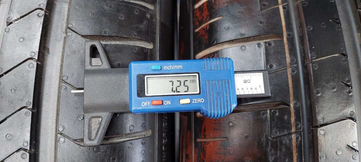 Pirelli, vasaras 255/45 R19