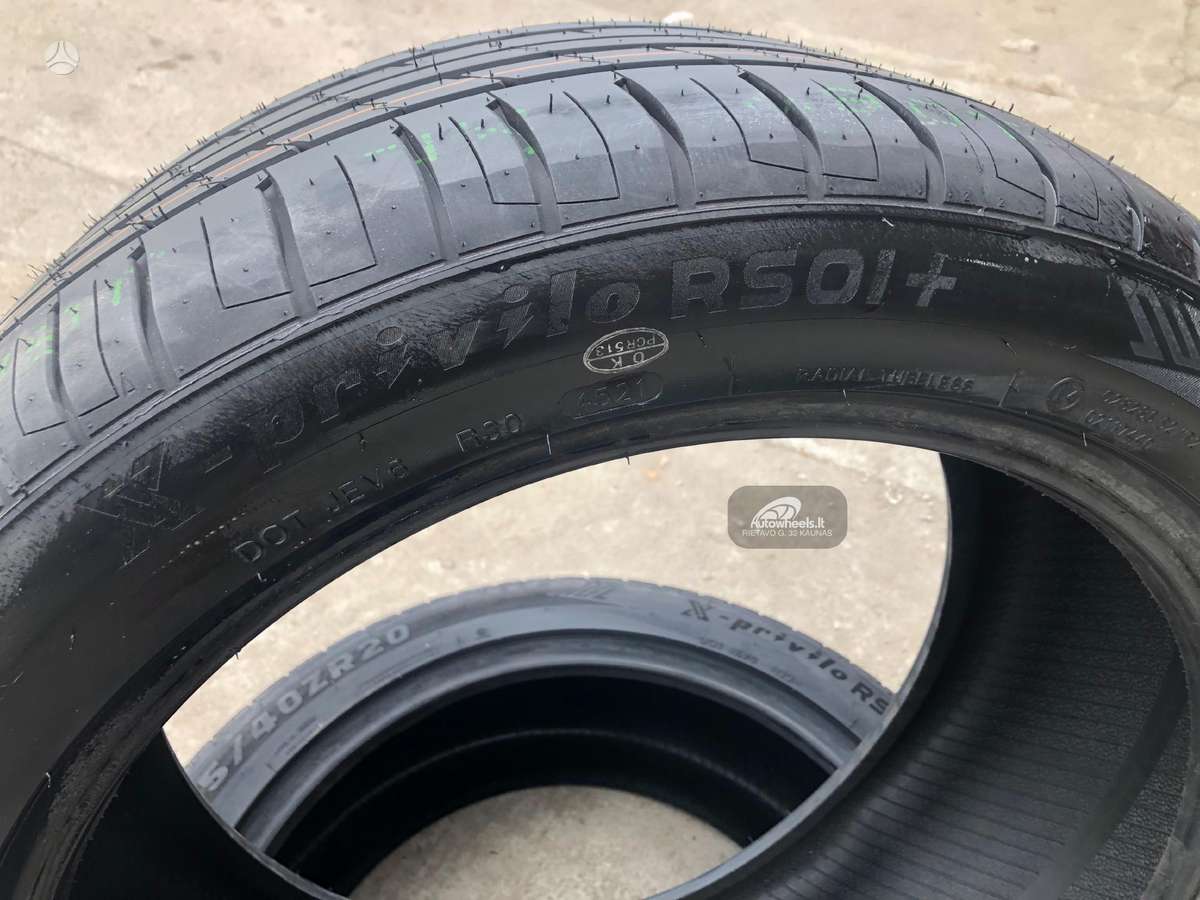 Tracmax X-Privilo RS01, summer 275/40 R20