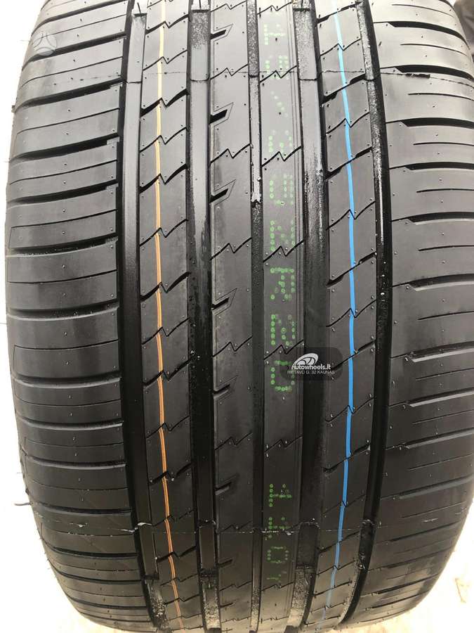 Tracmax X-Privilo RS01, summer 315/35 R20