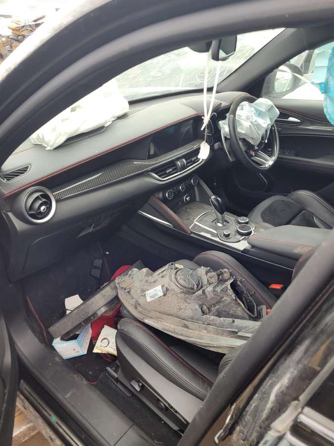 Alfa Romeo Stelvio for parts