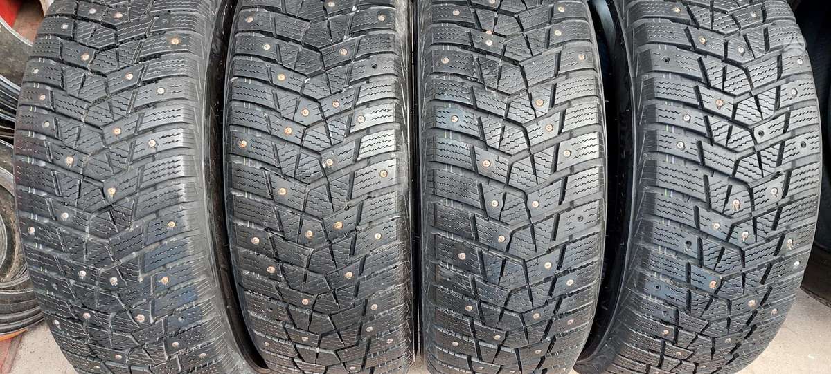 Hankook, winter 215/60 R17