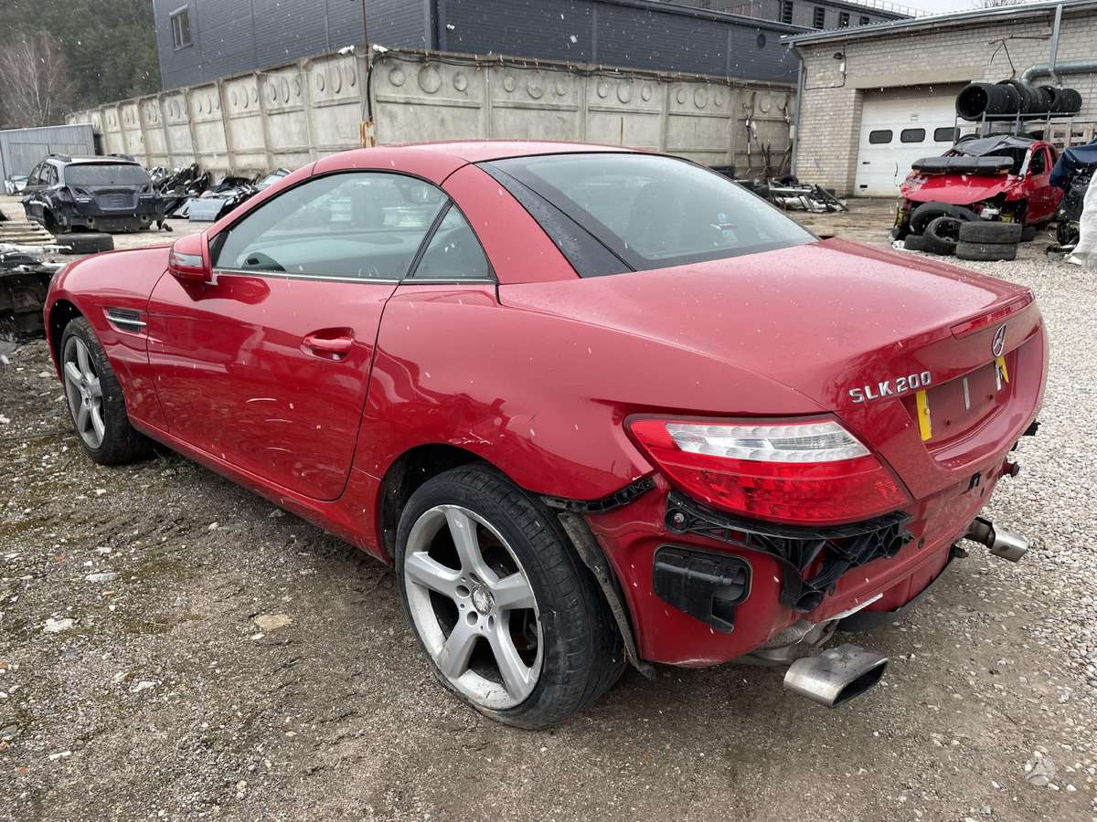 Mercedes-Benz SLK klasė по частям