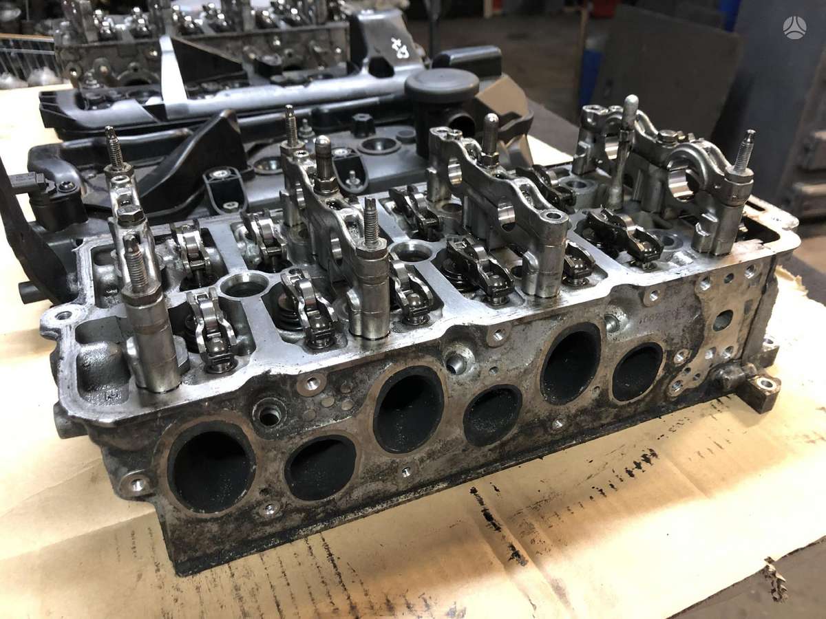 Audi Q7, CRT, cylinder head