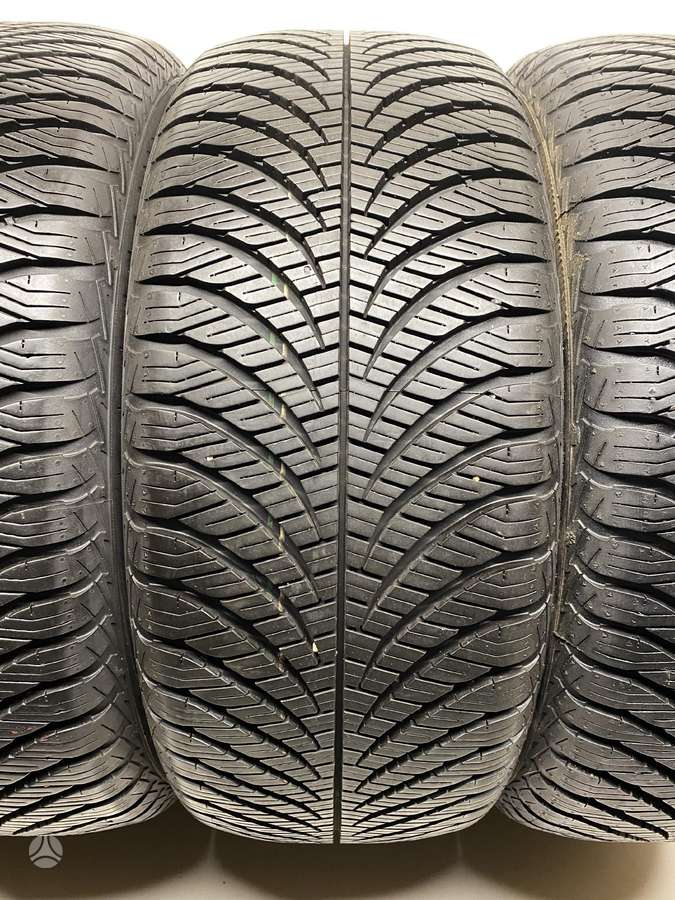 Goodyear Vector4Seasons 2021m, всесезонные 215/50 R17