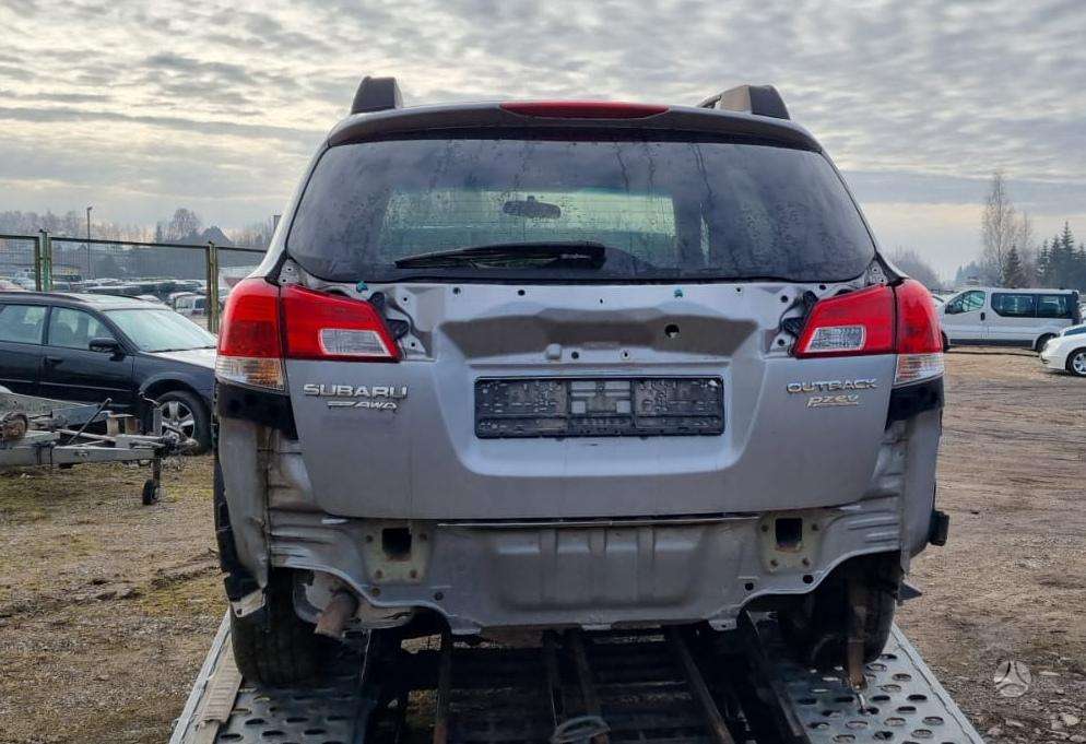 Subaru Outback dalimis. Usa mus rasite https maps app goo gl ctpgzedlbmpyuug