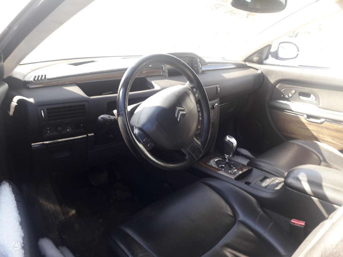 Citroen C6 Prietaisu skydelis geras