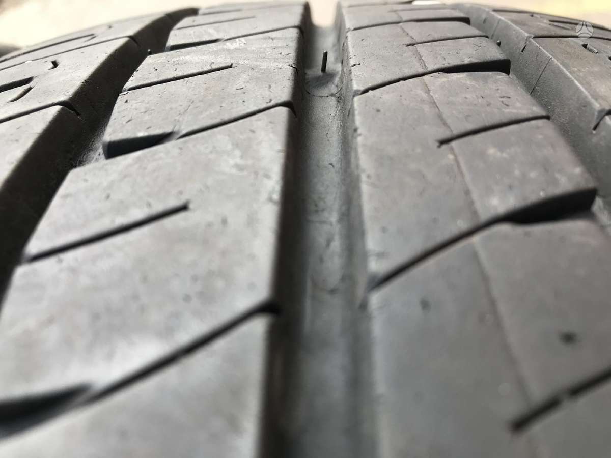 Michelin Agilis, летние 215/65 R16
