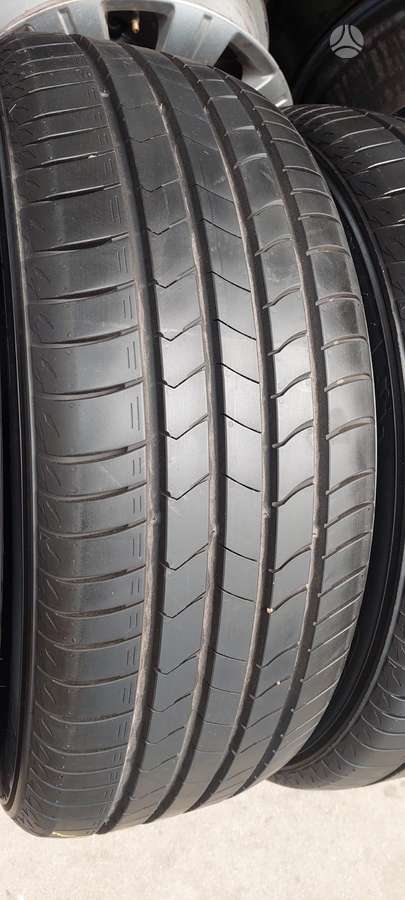 Kumho, летние 215/55 R18