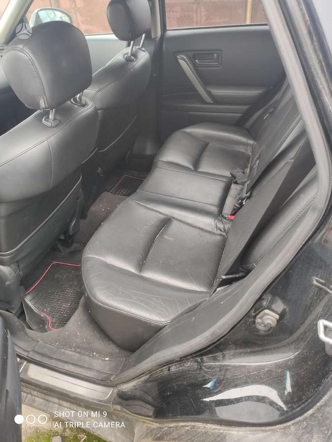 Infiniti FX35