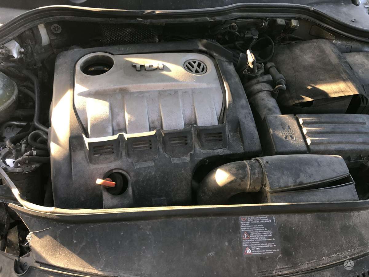 Volkswagen Passat for parts
