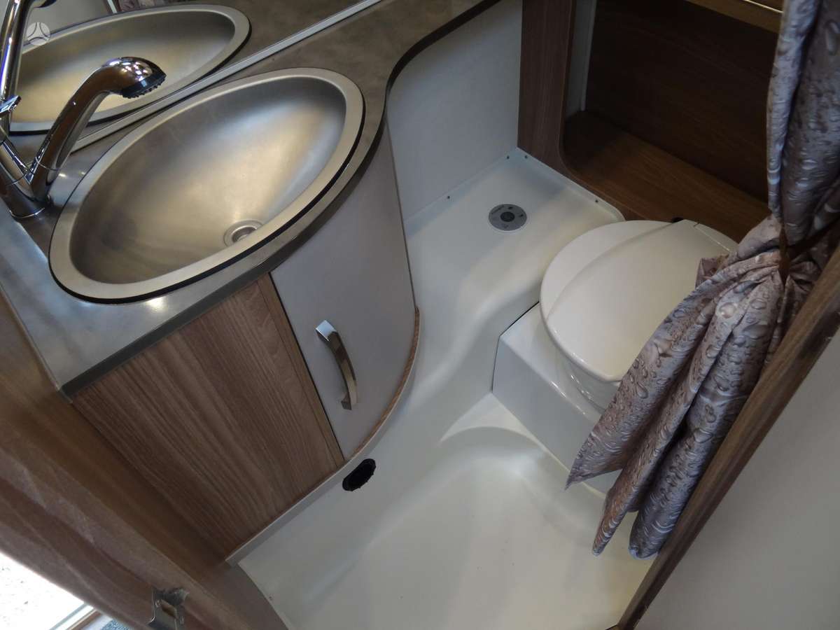 Bürstner Nauju karavanų nuoma, caravans