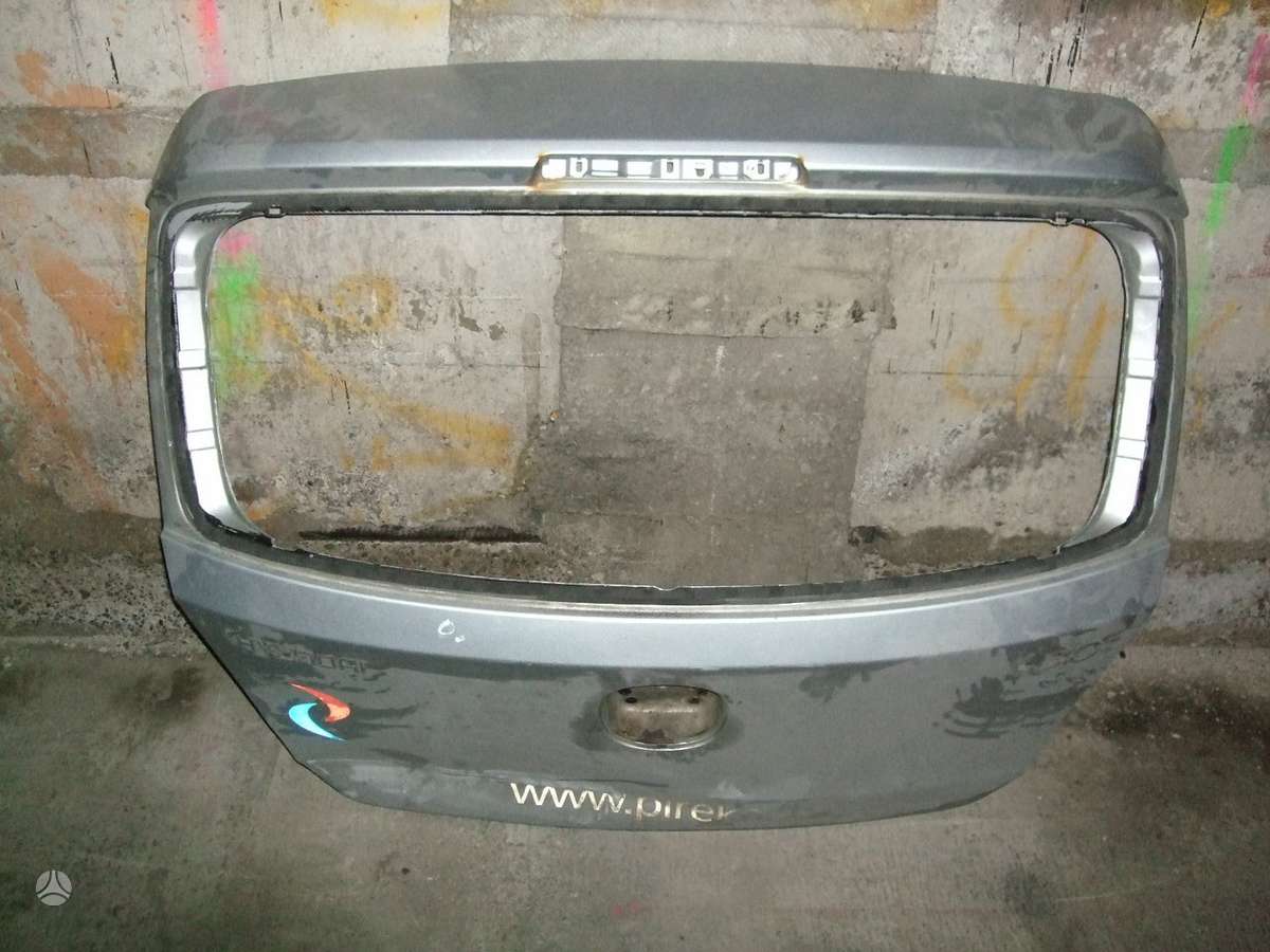 Hyundai i30 kėbulo dalys