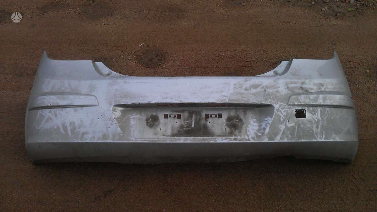 Hyundai i30 kėbulo dalys