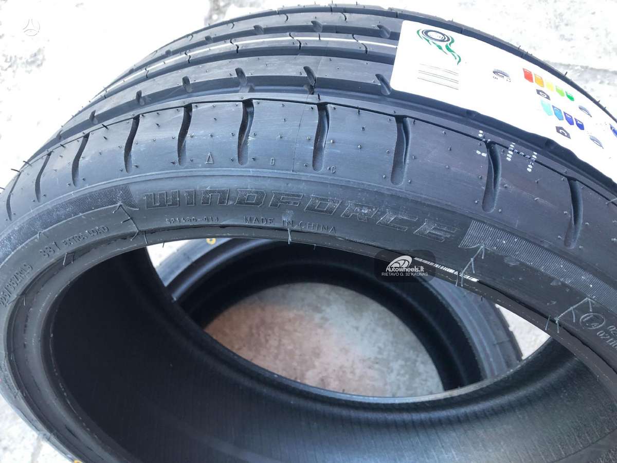 Windforce Catchfors UHP, summer 225/35 R19