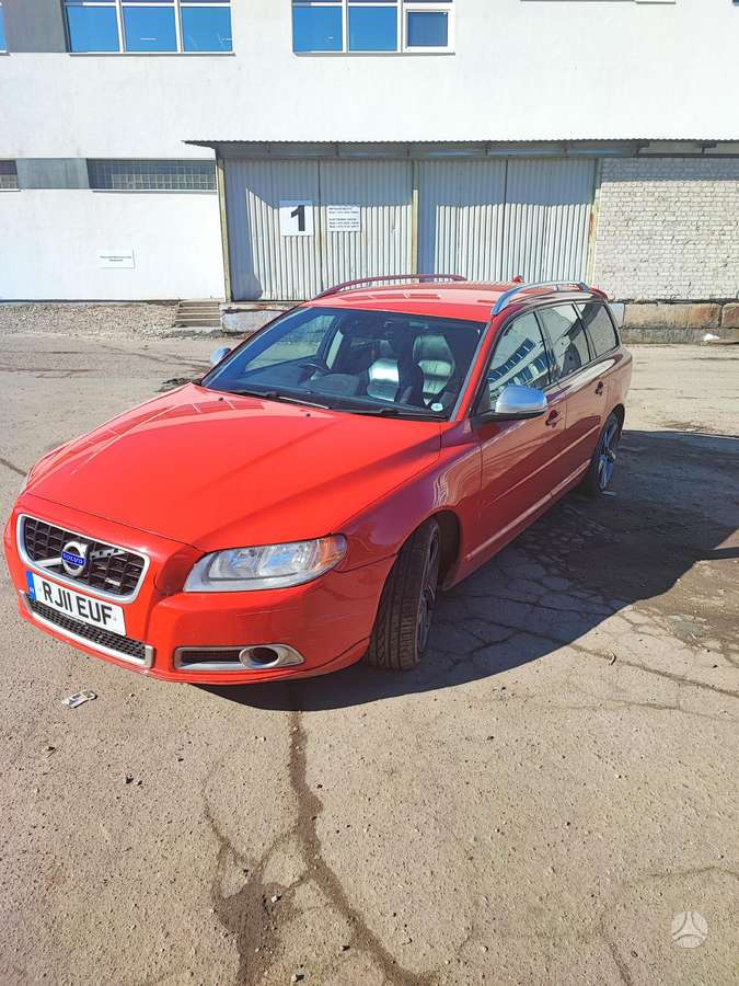 Volvo V70