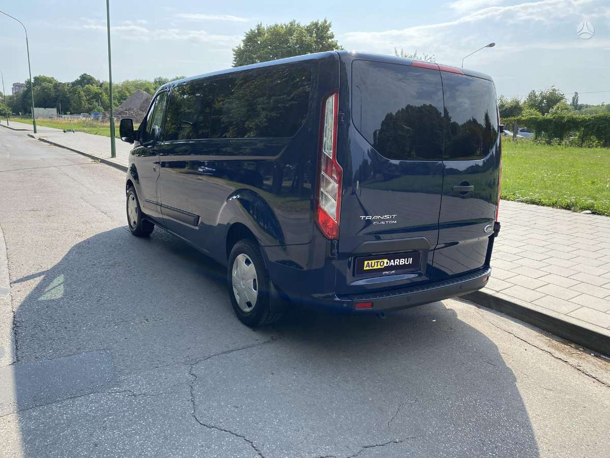 Ford Transit Custom, passenger minibus
