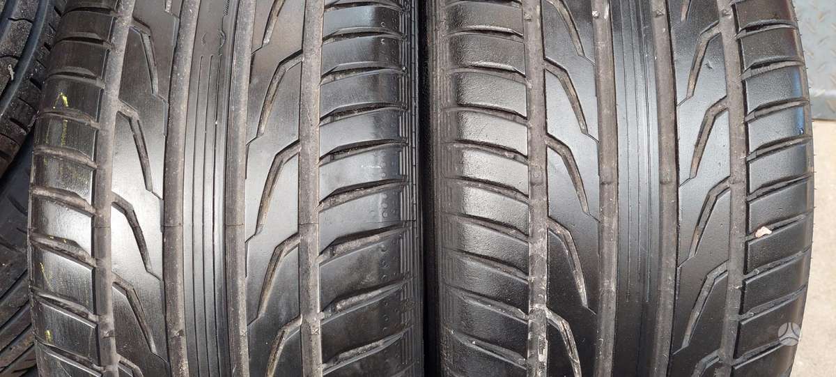 Semperit, vasaras 215/50 R17