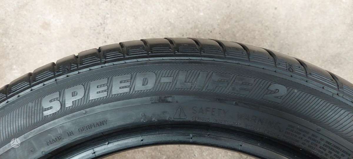 Semperit, vasaras 215/50 R17