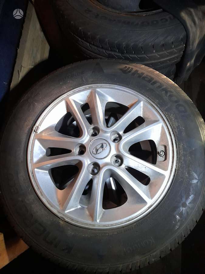 Hyundai, lengvojo lydinio, R15