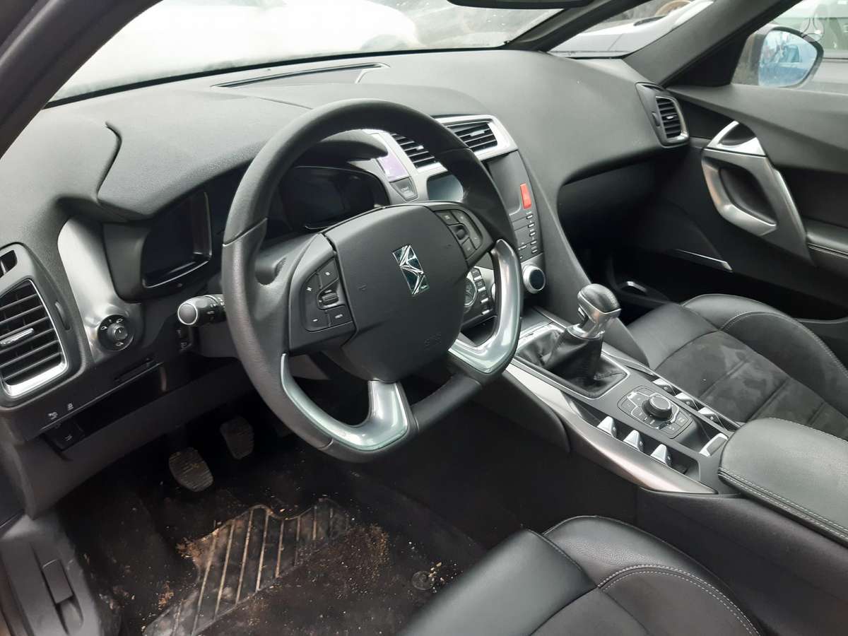 Citroen DS5 dalimis