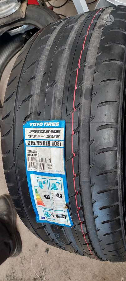 Toyo, summer 275/45 R19