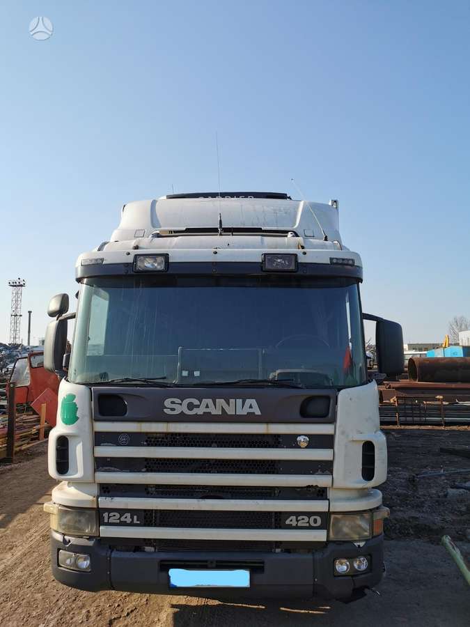 Scania P124  420, trucks