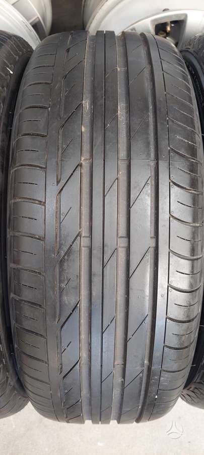 Bridgestone, летние 225/50 R18
