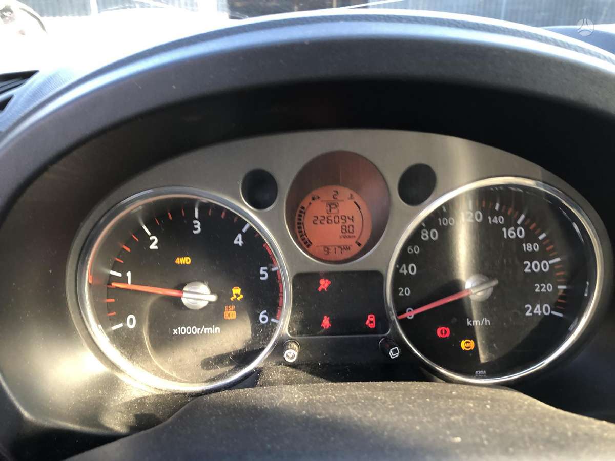 Nissan X-Trail for parts