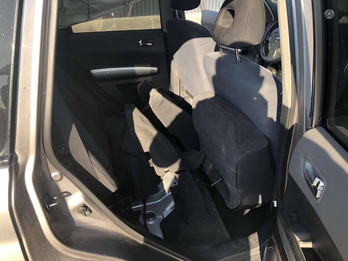 Nissan X-Trail по частям