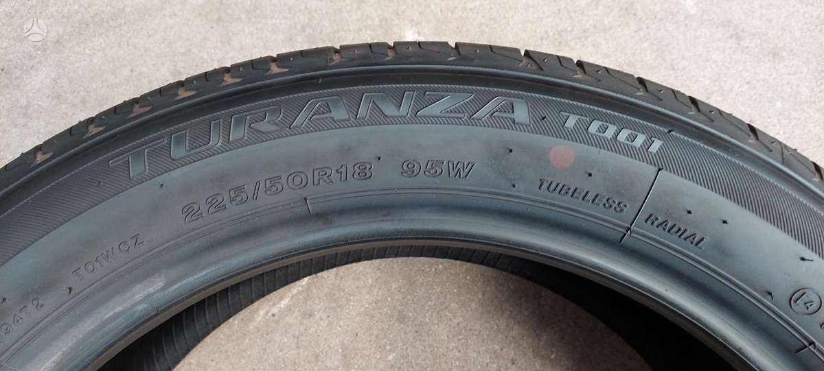 Bridgestone, летние 225/50 R18