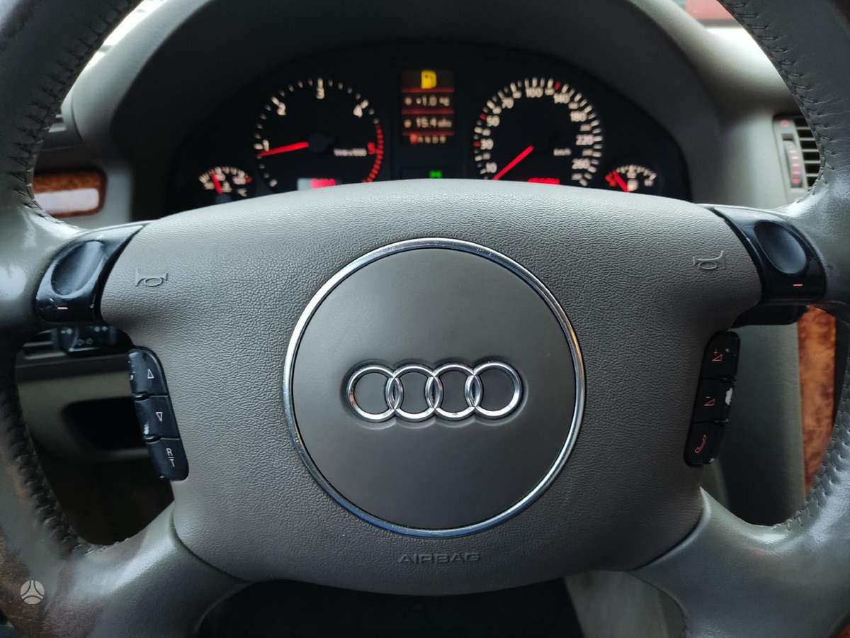Audi A8 for parts
