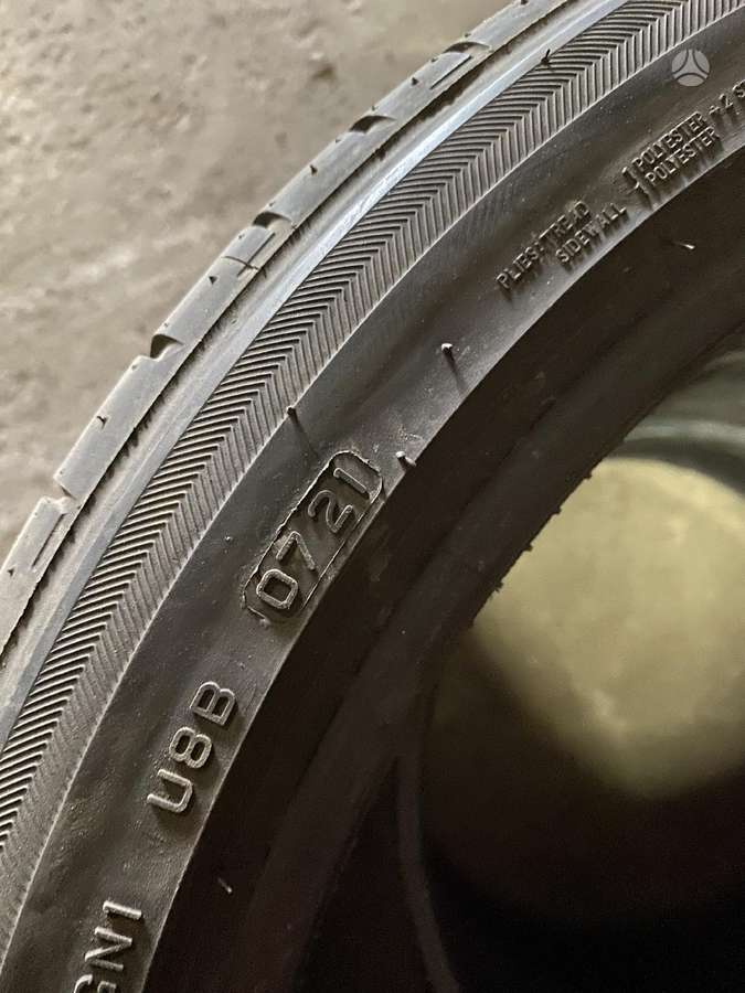 Bridgestone, summer 235/40 R19