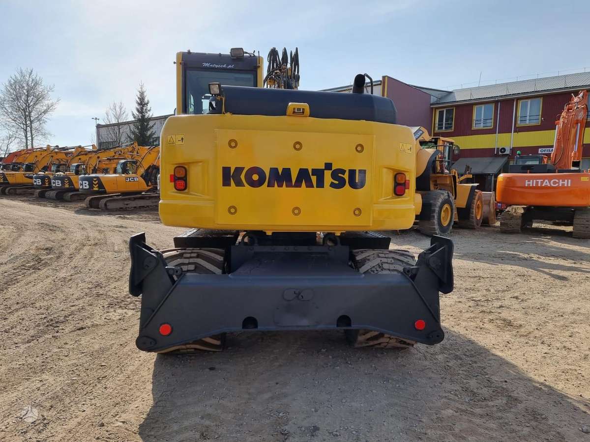 Komatsu PW 148-8, экскаваторы