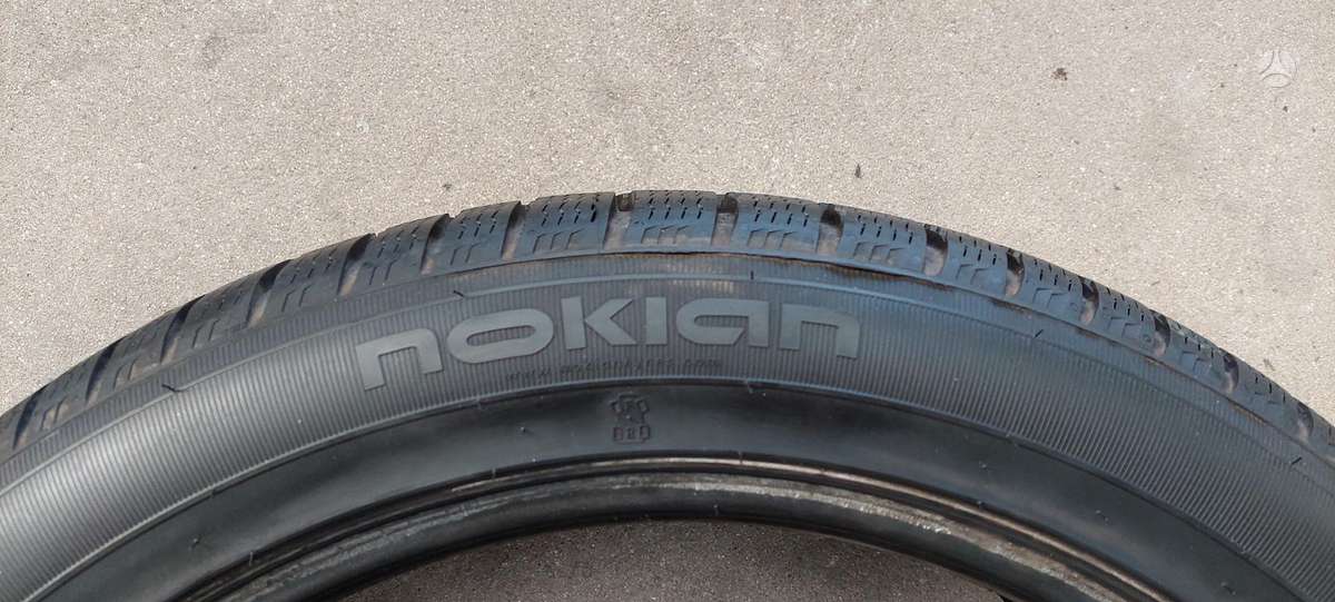 Nokian, winter 245/45 R19