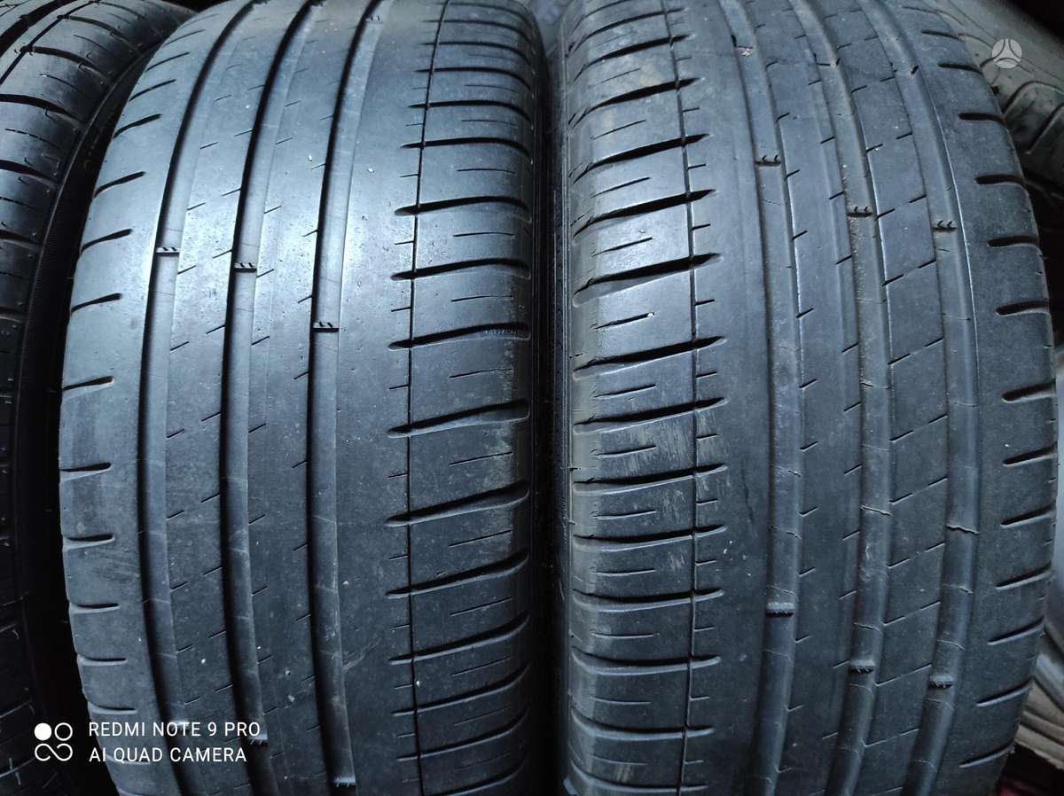 Barum, summer 205/40 R17