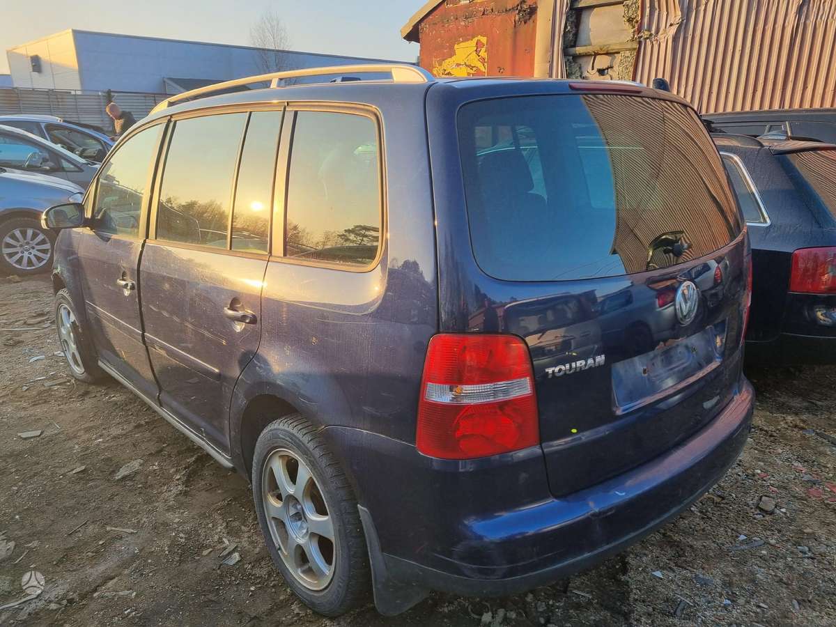 Volkswagen Touran