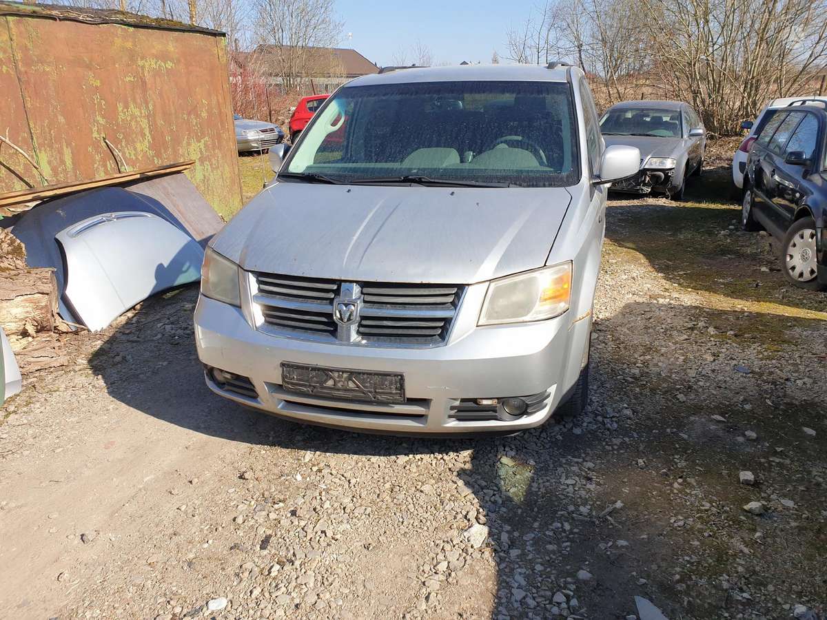 Dodge Grand Caravan dalimis