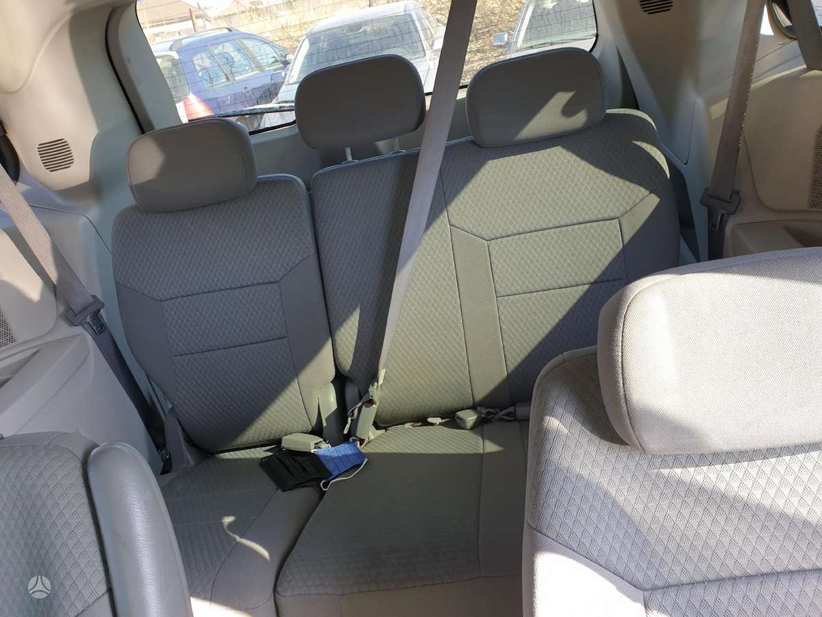 Dodge Grand Caravan dalimis