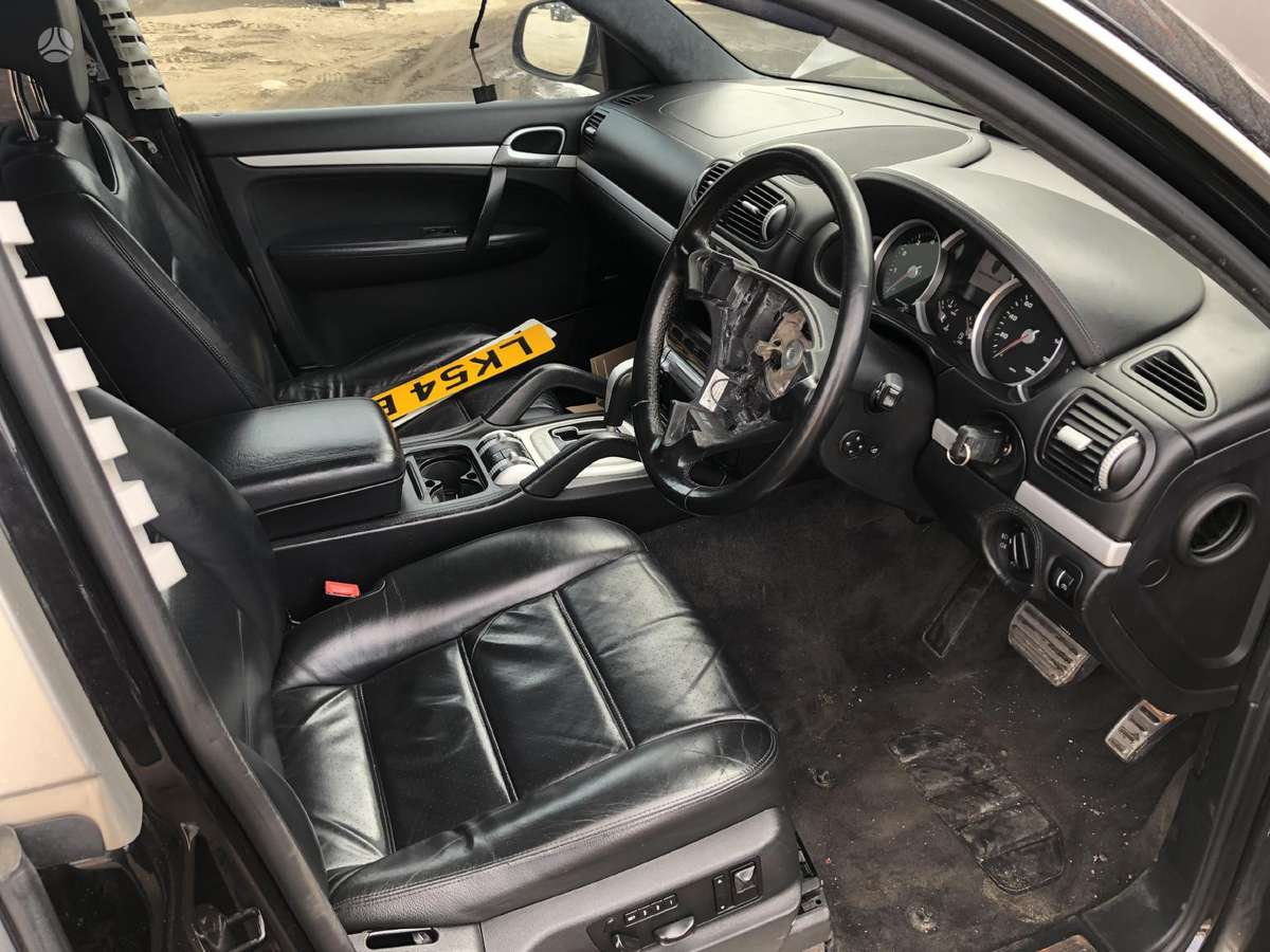 Porsche Cayenne по частям