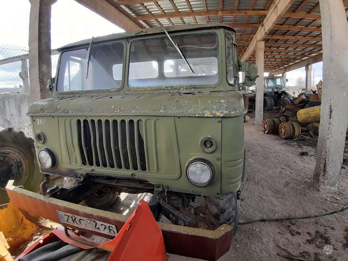 GAZ GAZ 66, self-propelled sprayers