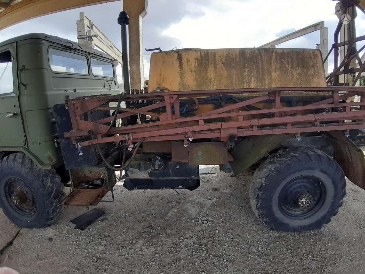 GAZ GAZ 66, self-propelled sprayers