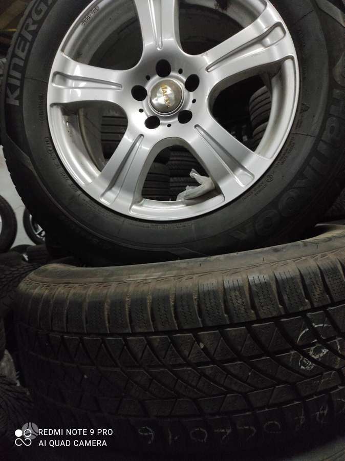 Continental, žieminės 235/65 R17