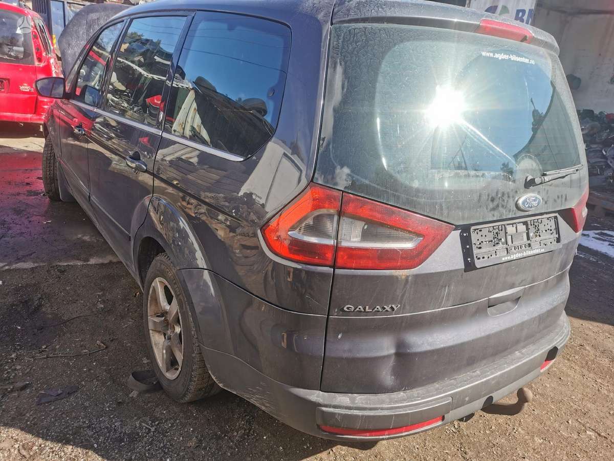 Ford Galaxy dalimis