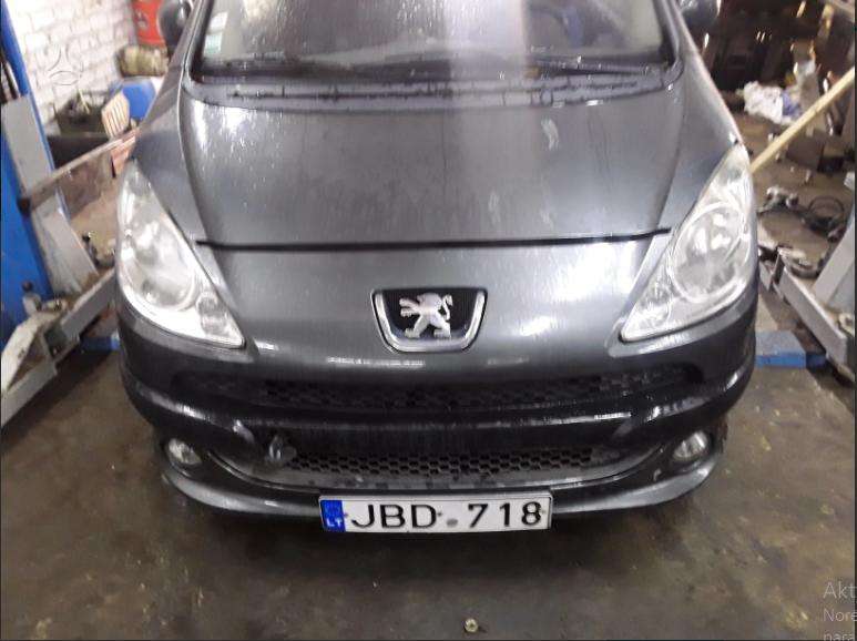 Peugeot 1007