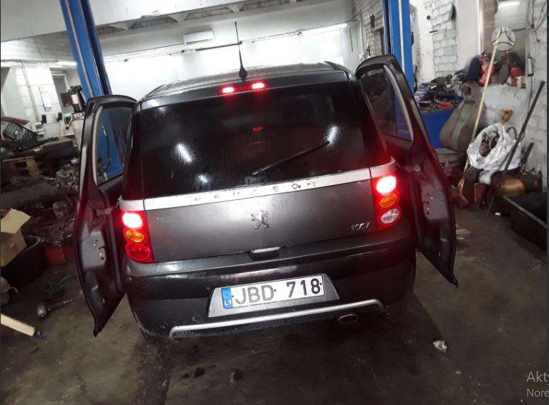 Peugeot 1007