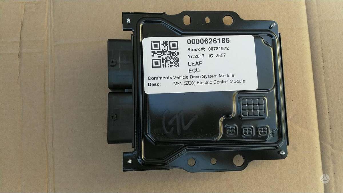Nissan Leaf kėbulo dalys