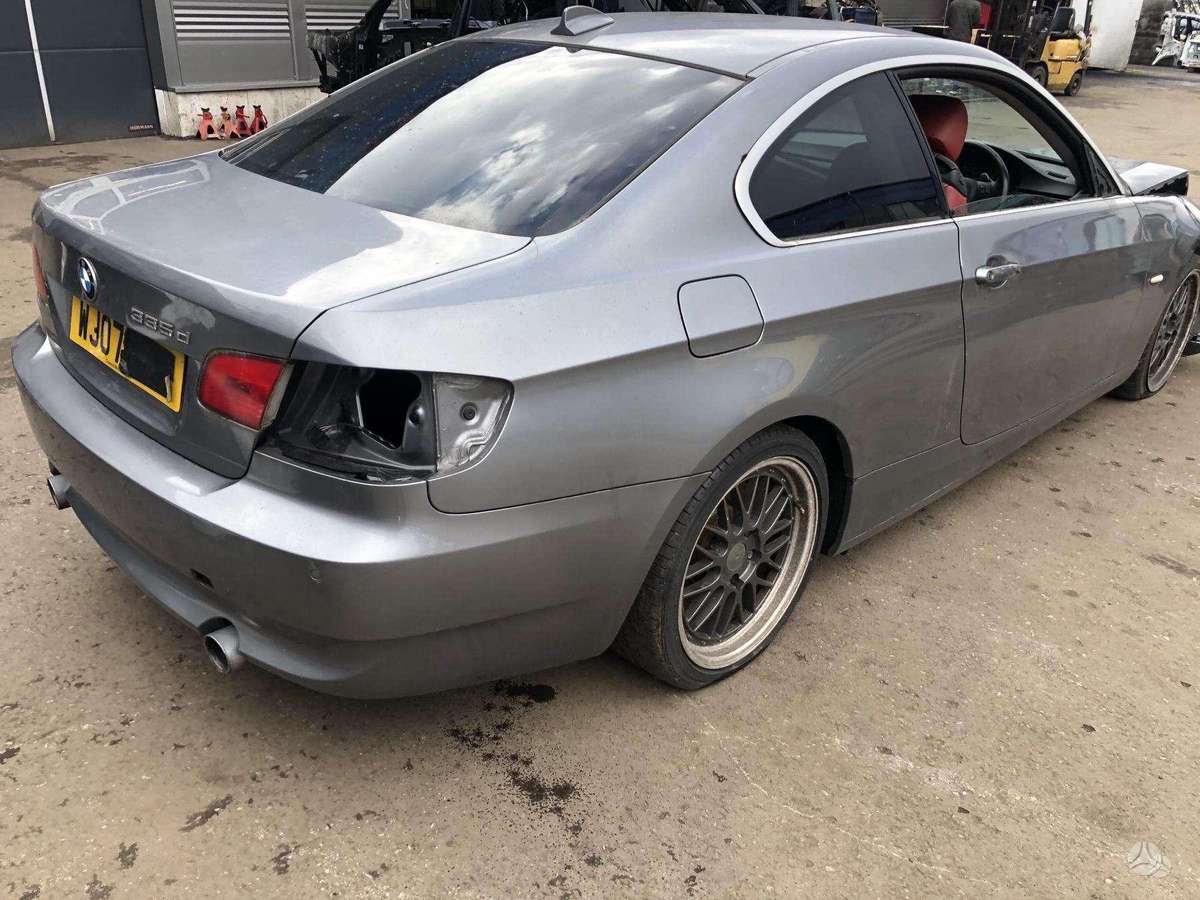 BMW 3 serija