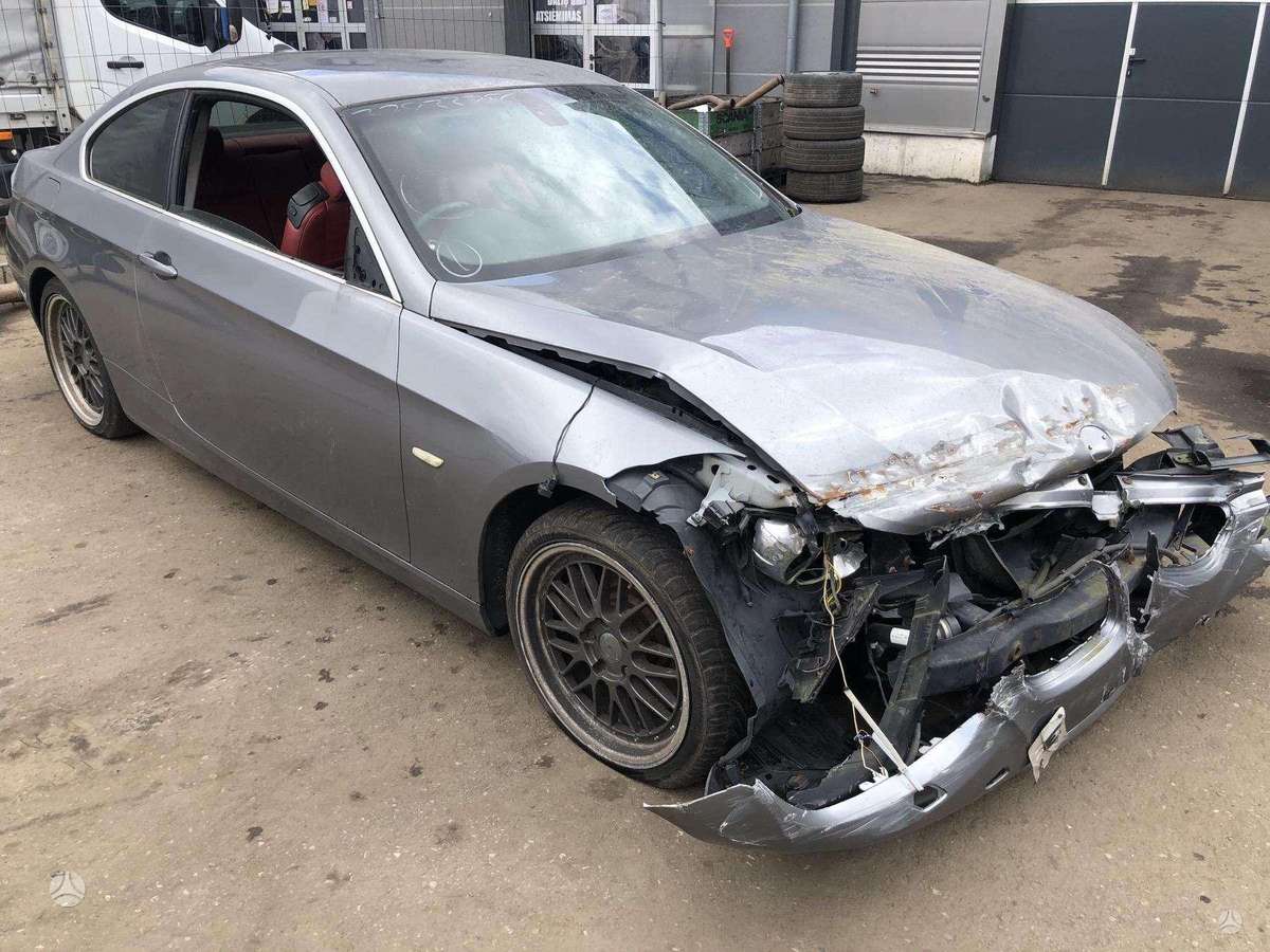 BMW 3 serija